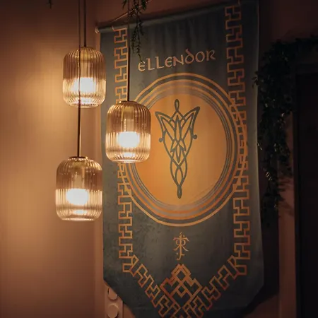 Ellendor - Privatif De Gamme, Luxe, Ciel Etoile & Experience Seigneur Des Anneaux * Évreux