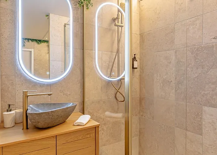 Appartamento Ellendor - Privatif De Gamme, Luxe, Ciel étoilé&expérience Seigneur Des Anneaux *